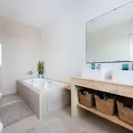 Punta Europa - Private Pool With Seaview * 托雷加迪亚罗
