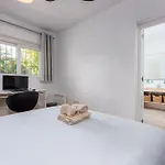 Punta Europa - Private Pool With Seaview 托雷加迪亚罗